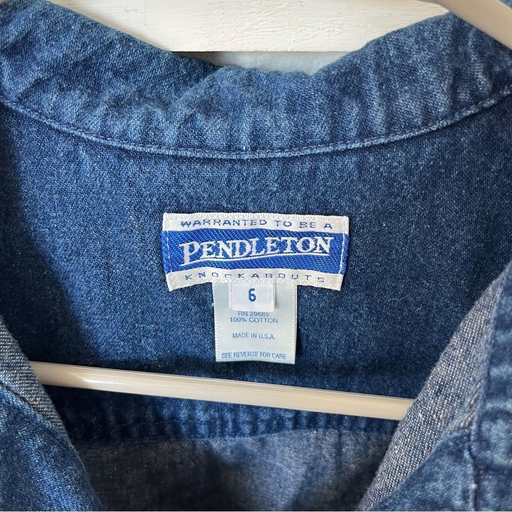 Pendleton Women's 6 Cropped Denim Western Vest - Picture 2 of 7